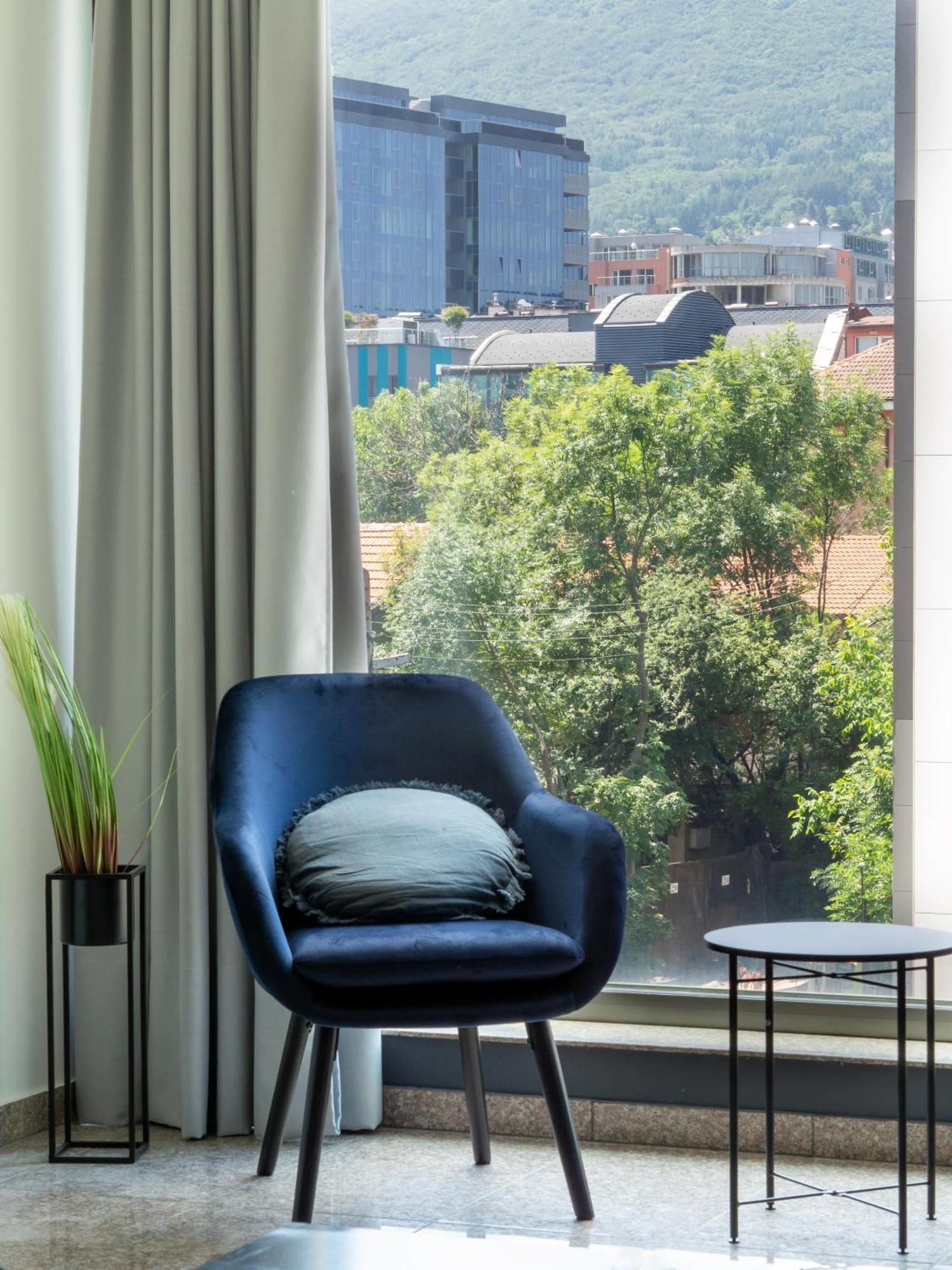 Vertigo2 Huge Apartment 2 Bedrooms Balcony Parking Sofia Exterior photo